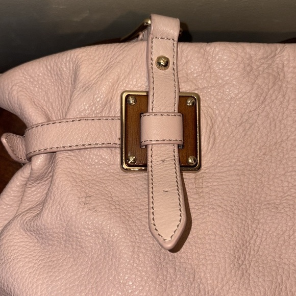 Elliot Lucca  shoulder bag  large bag
Pebbled leather  dusty pink  EUC gold tone - Picture 10 of 17
